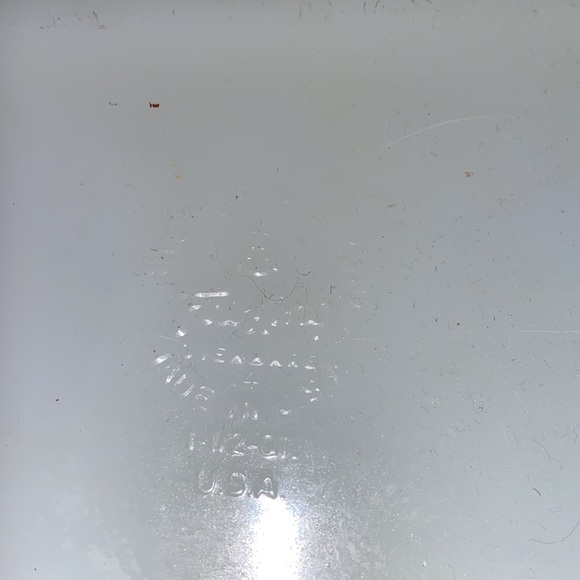 Vintage Anchor Hocking casserole dish - Picture 4 of 4